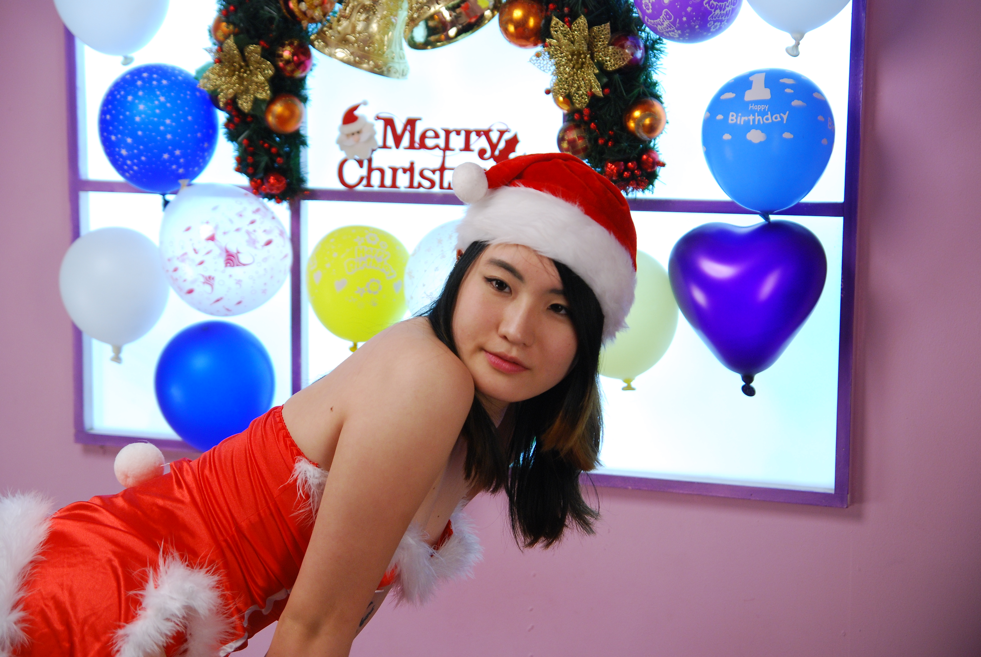 미분류 / [30] 131215 지나 (2083장) / 131215 지나 (906장)